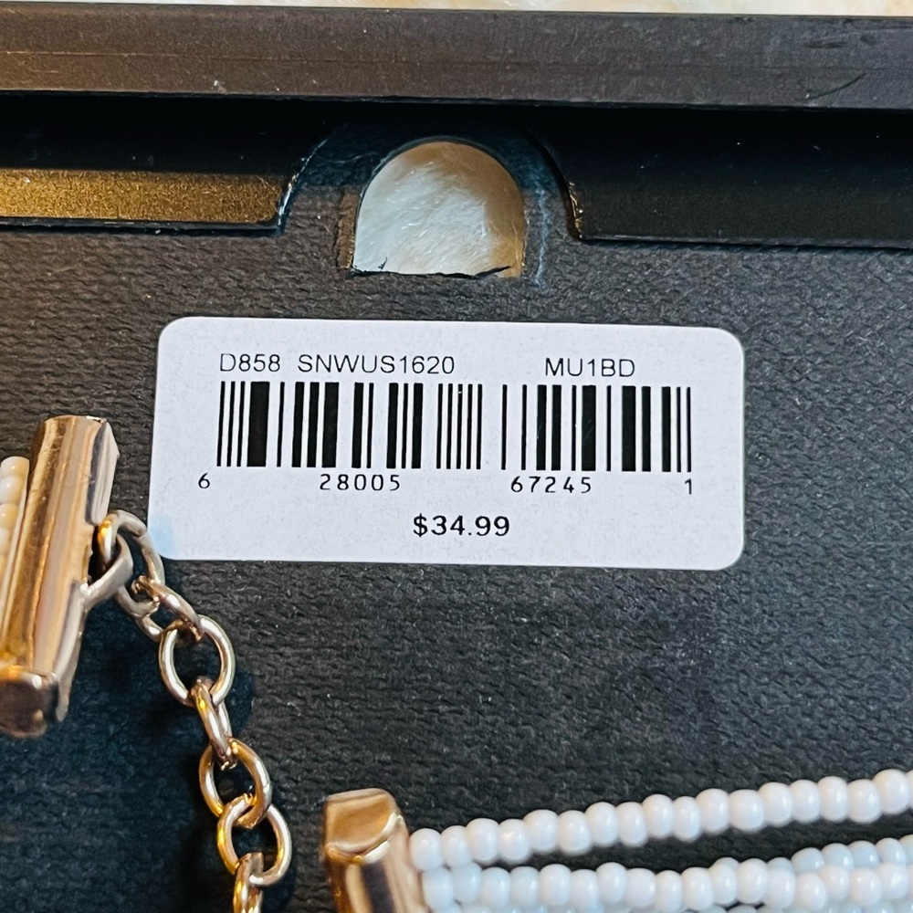 Ava & Aiden Beaded Choker Necklace - Picture 3 of 3